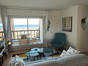 Appartement rénové 3 pièces, balcon vue mer, parking, internet, pour 4 pers. - FR-1-487-376